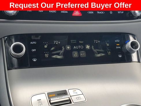 New 2026 Genesis GV70 2.5T Advanced AWD/4WD image 24