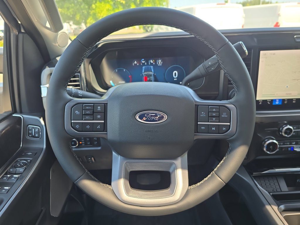New 2026 Ford F350 Lariat w/ Black Appearance Package AWD/4WD image 17