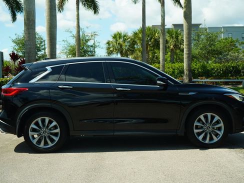 Used 2021 INFINITI QX50 Luxe FWD image 12