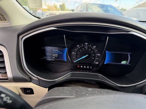 Used 2014 Ford Fusion SE w/ Equipment Group 502A image 21