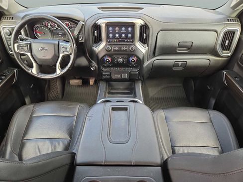 Used 2021 Chevrolet Silverado 1500 LT Trail Boss w/ Convenience Package II image 15