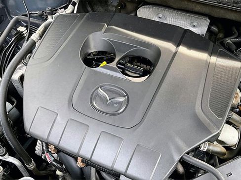 Used 2025 MAZDA CX-5 Carbon Edition image 28