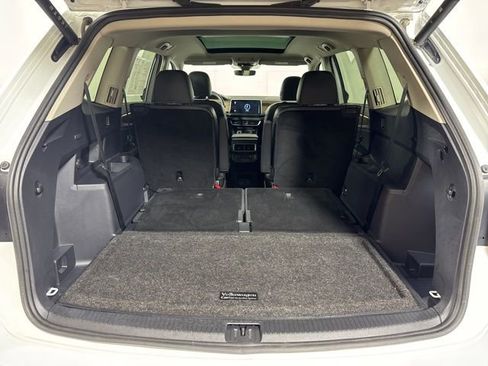 Certified 2024 Volkswagen Atlas SE w/ Panoramic Sunroof Package image 23