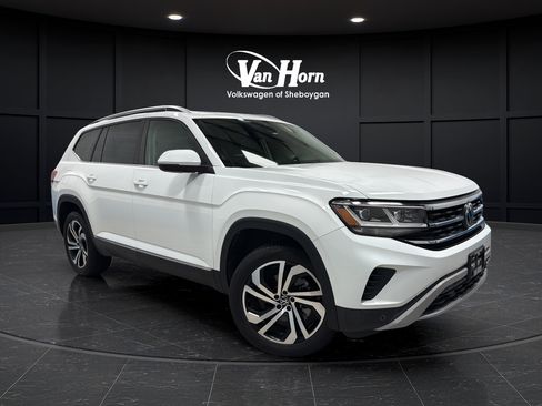 Used 2022 Volkswagen Atlas SEL AWD/4WD image 1