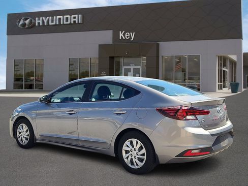 Used 2020 Hyundai Elantra SE w/ Cargo Package (C1) image 5