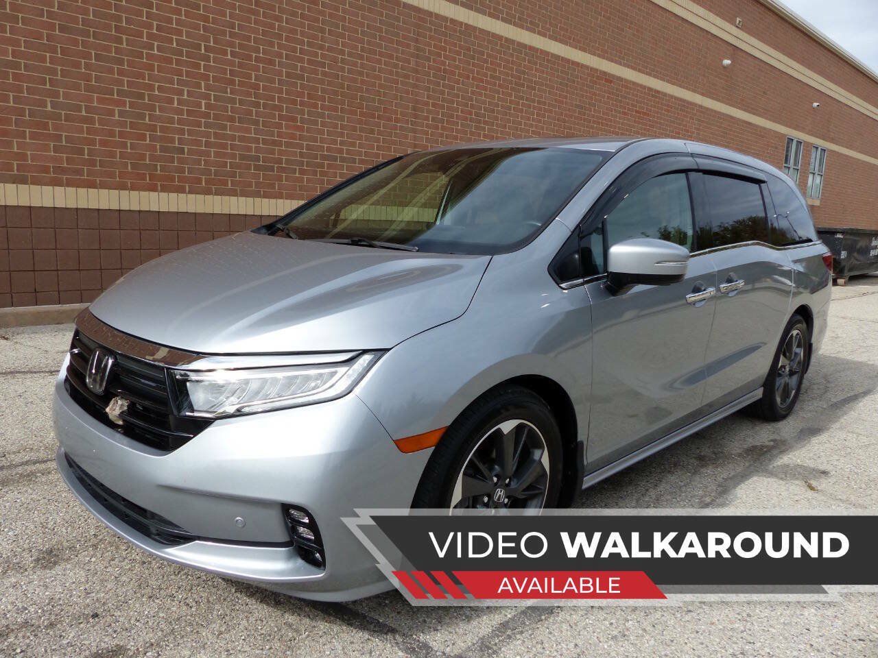 Used 2023 Honda Odyssey Elite image 1
