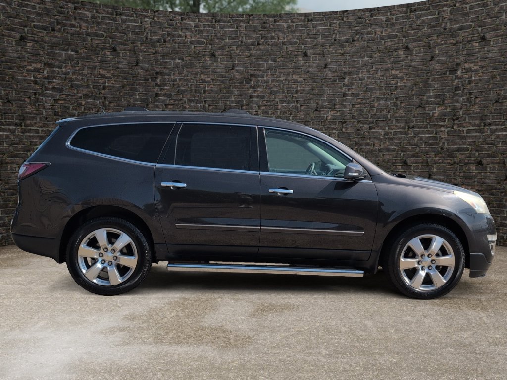 Used 2017 Chevrolet Traverse Premier w/ LPO, 'HIT The Road' Package FWD image 3