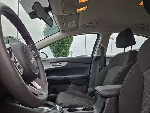 Certified 2023 Kia Forte LXS FWD image 28