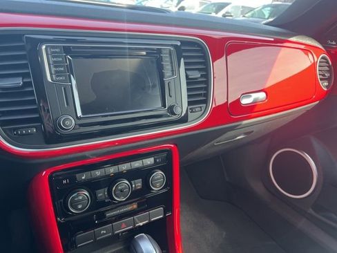 Used 2017 Volkswagen Beetle 1.8T SEL image 15