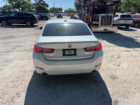 Used 2023 BMW 330i Sedan w/ Convenience Package RWD image 10
