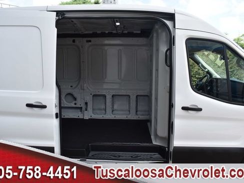 Used 2023 Ford Transit 250 Medium Roof RWD image 21