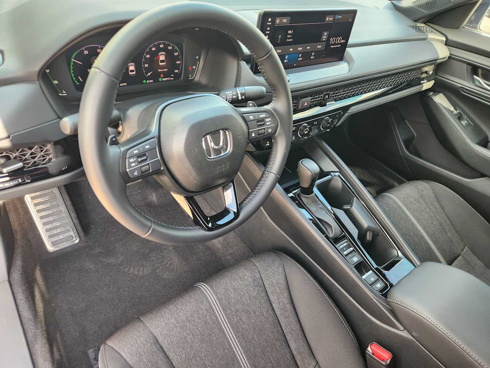 Used 2026 Honda Accord Sport image 2