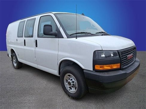 New 2024 GMC Savana 2500 w/ Driver Convenience Package image 2