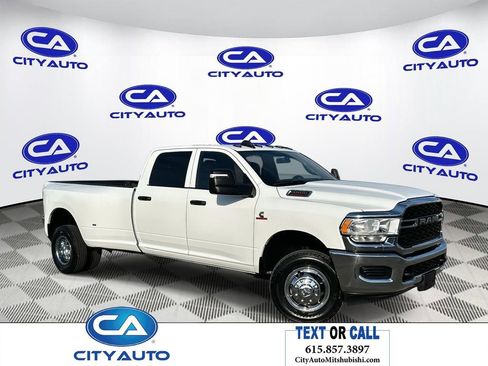 Used 2024 RAM 3500 Tradesman w/ Chrome Appearance Group image 1