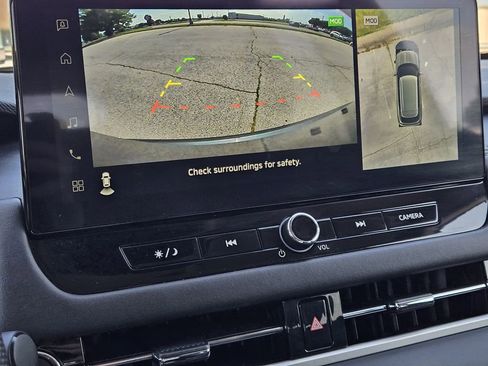 Used 2025 Mitsubishi Outlander SE AWD/4WD image 14