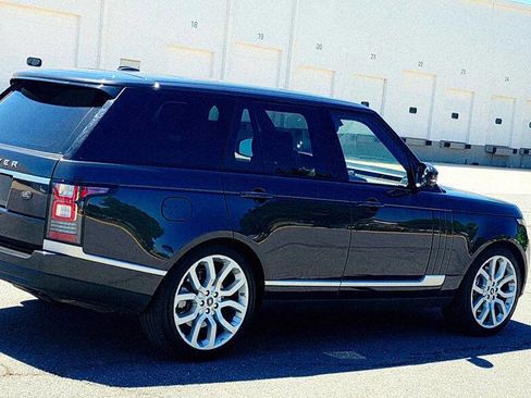 Used 2013 Land Rover Range Rover HSE AWD/4WD image 4