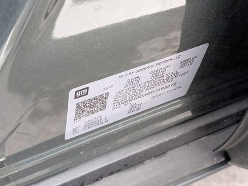 Used 2023 Chevrolet Traverse LT FWD image 13