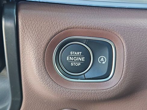 New 2026 Mercedes-Benz GLS 450 4MATIC image 25