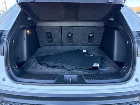 Certified 2024 Chevrolet Trax RS w/ Driver Confidence Package image 27