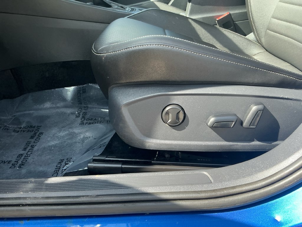 Used 2024 Volkswagen Jetta SE FWD image 17
