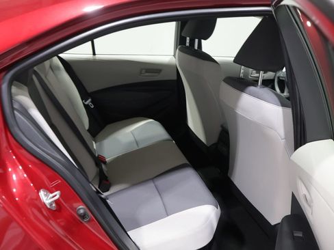 Used 2025 Toyota Corolla LE FWD image 20