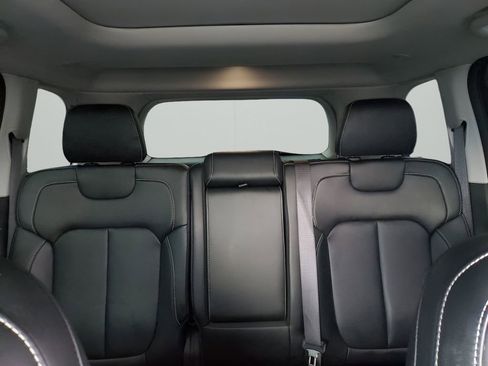 Used 2024 Jeep Grand Cherokee Limited w/ Black Appearance Package image 42