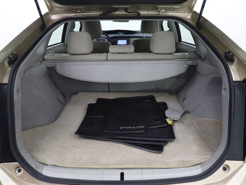 Used 2010 Toyota Prius Three image 18