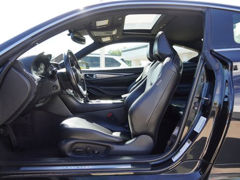 Used 2018 INFINITI Q60 3.0t Luxe w/ Sensory Package 3.0T Luxe image 22