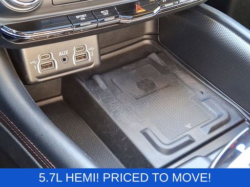 Used 2022 Dodge Durango R/T w/ Blacktop Package image 26