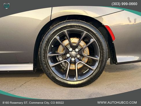 Used 2020 Dodge Charger Scat Pack RWD image 31