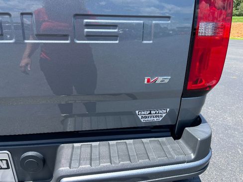 Used 2022 Chevrolet Colorado LT w/ Safety Package image 7