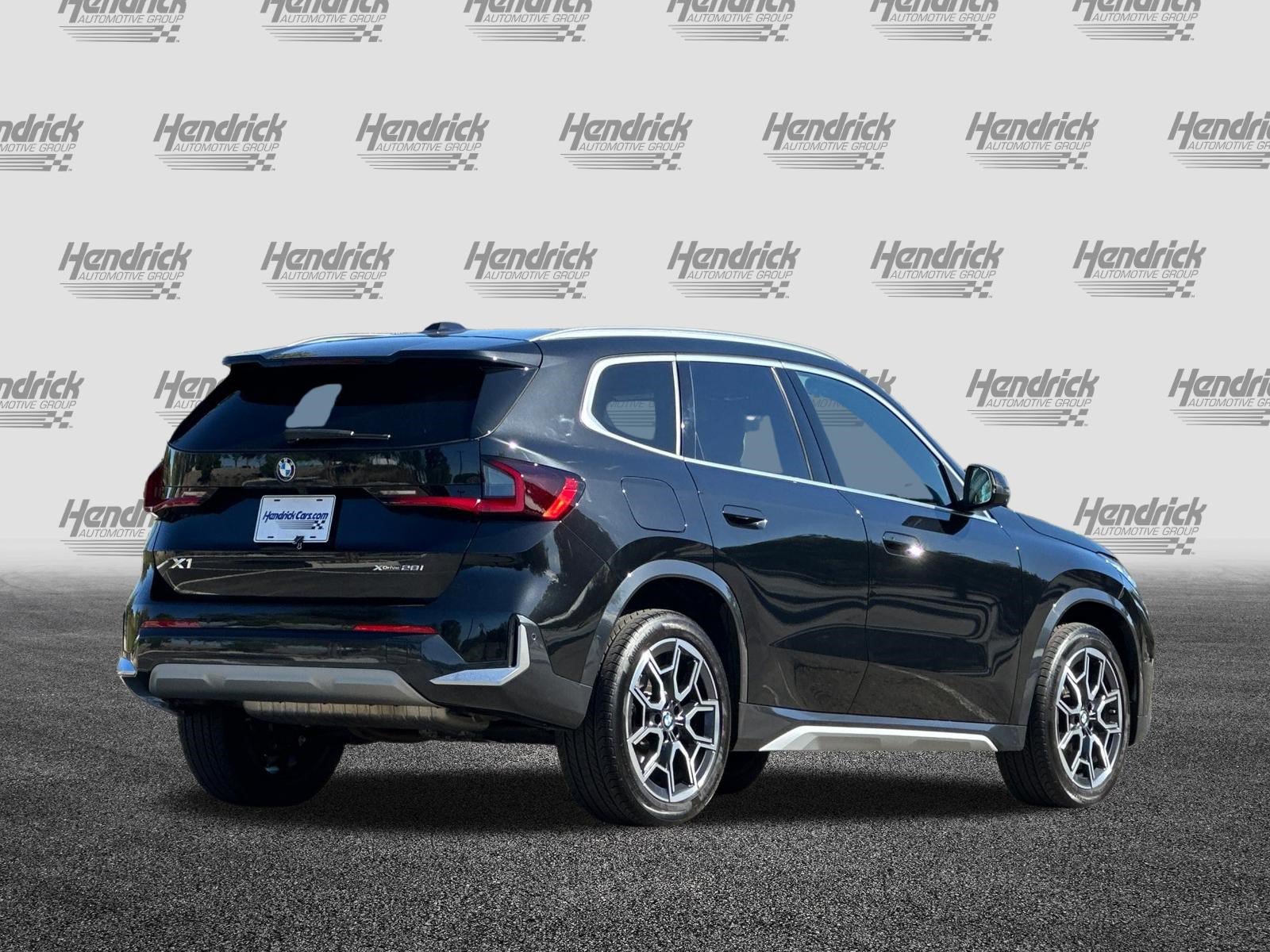 Used 2026 BMW X1 xDrive28i w/ Technology Package AWD/4WD image 5