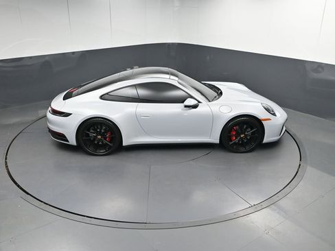 Used 2024 Porsche 911 Carrera S image 40