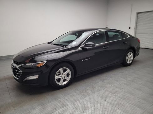 Used 2024 Chevrolet Malibu LS FWD image 2