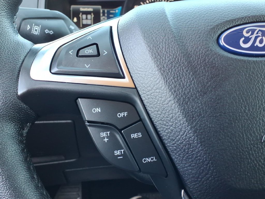 Used 2024 Ford Edge SEL w/ Convenience Package AWD/4WD image 21