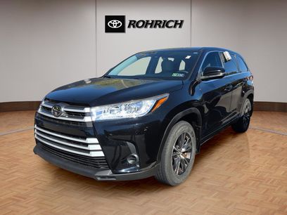 Used 2018 Toyota Highlander LE