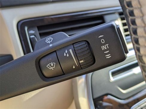 Used 2016 Volvo S80 T5 w/ Convenience Package image 27