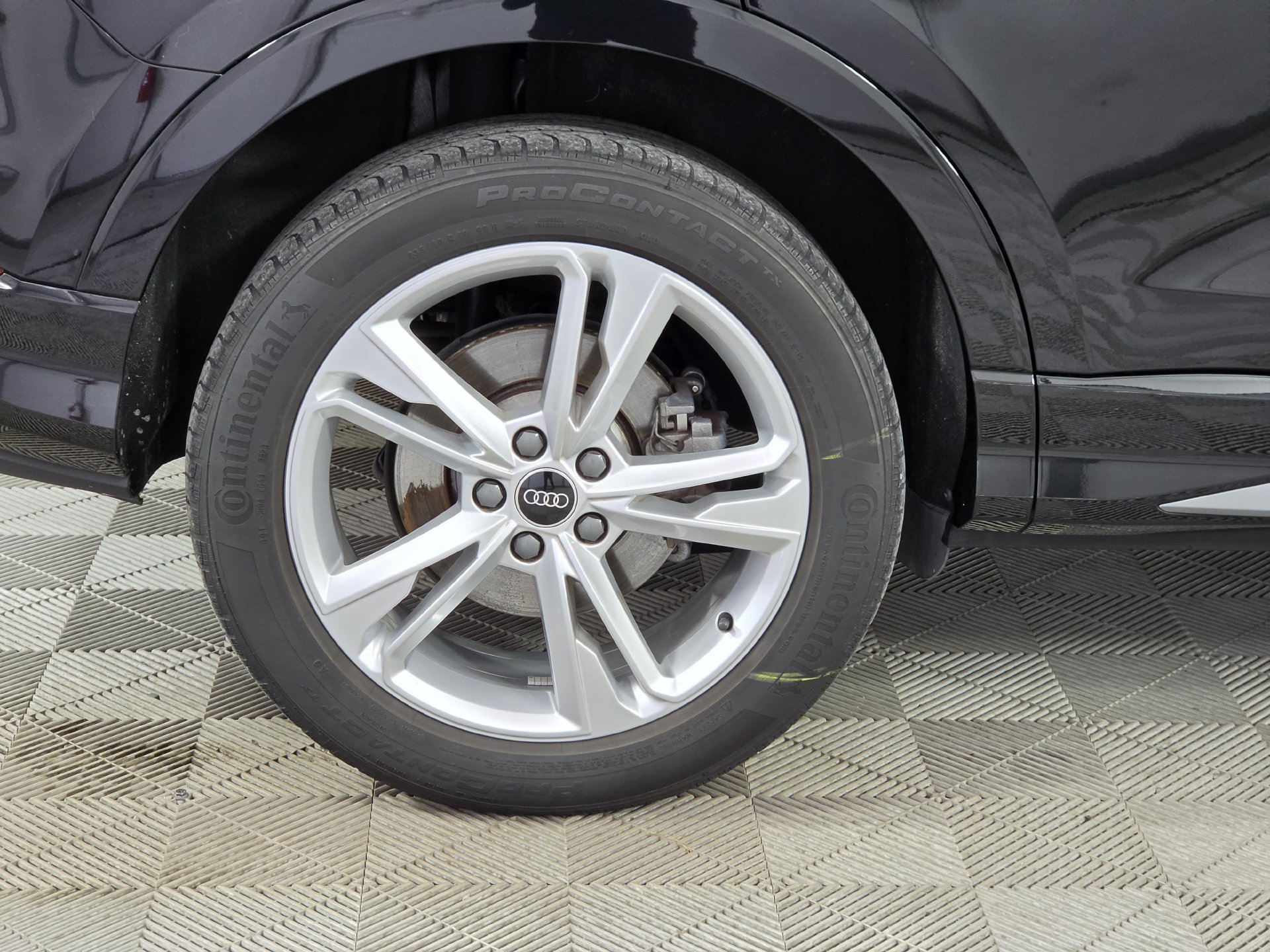 Certified 2024 Audi Q3 2.0T Premium Plus AWD/4WD image 45