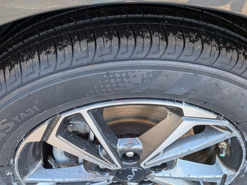 Used 2023 Kia Forte LXS image 13