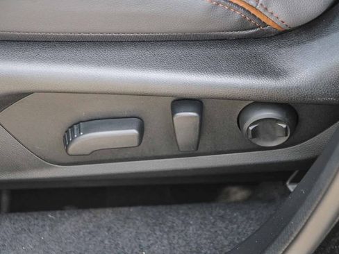 Used 2025 Subaru Forester Sport image 19