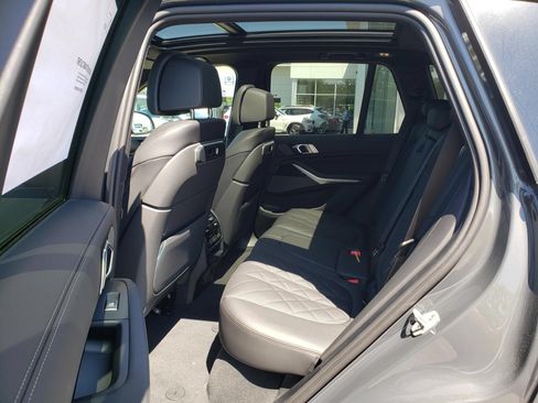 New 2026 BMW X5 xDrive40i w/ M Sport Package AWD/4WD image 18