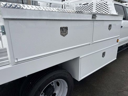 New 2026 Ford F550 XL image 33