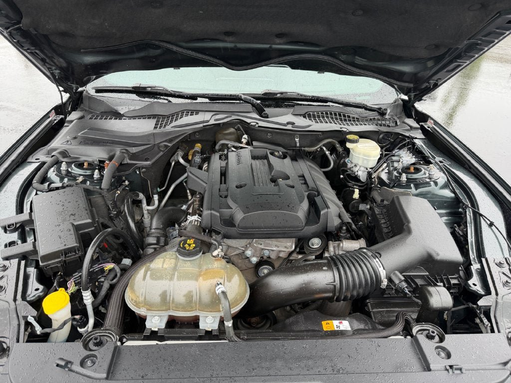 Used 2016 Ford Mustang Premium RWD image 30