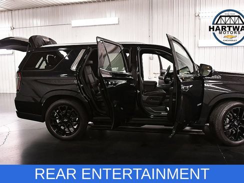 Used 2025 Chevrolet Tahoe High Country AWD/4WD image 31