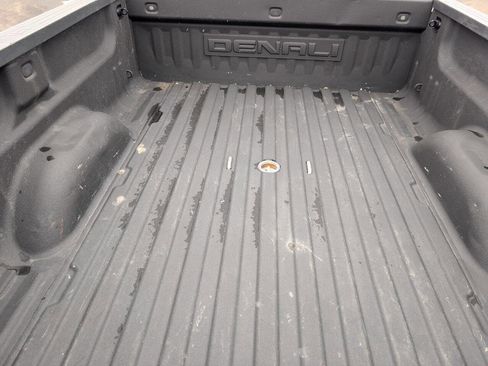 Used 2015 GMC Sierra 2500 Denali image 9