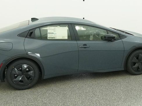 New 2026 Toyota Prius Plug-In Hybrid image 31