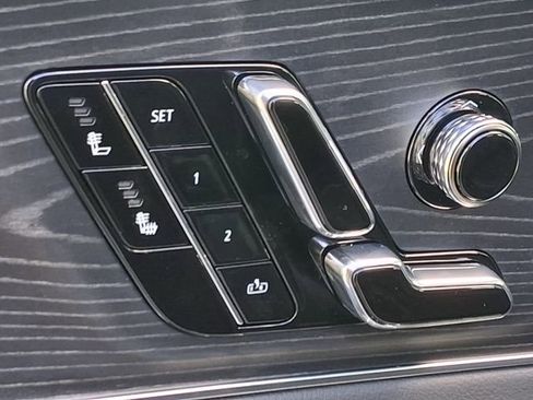 New 2026 Cadillac Lyriq Sport image 19