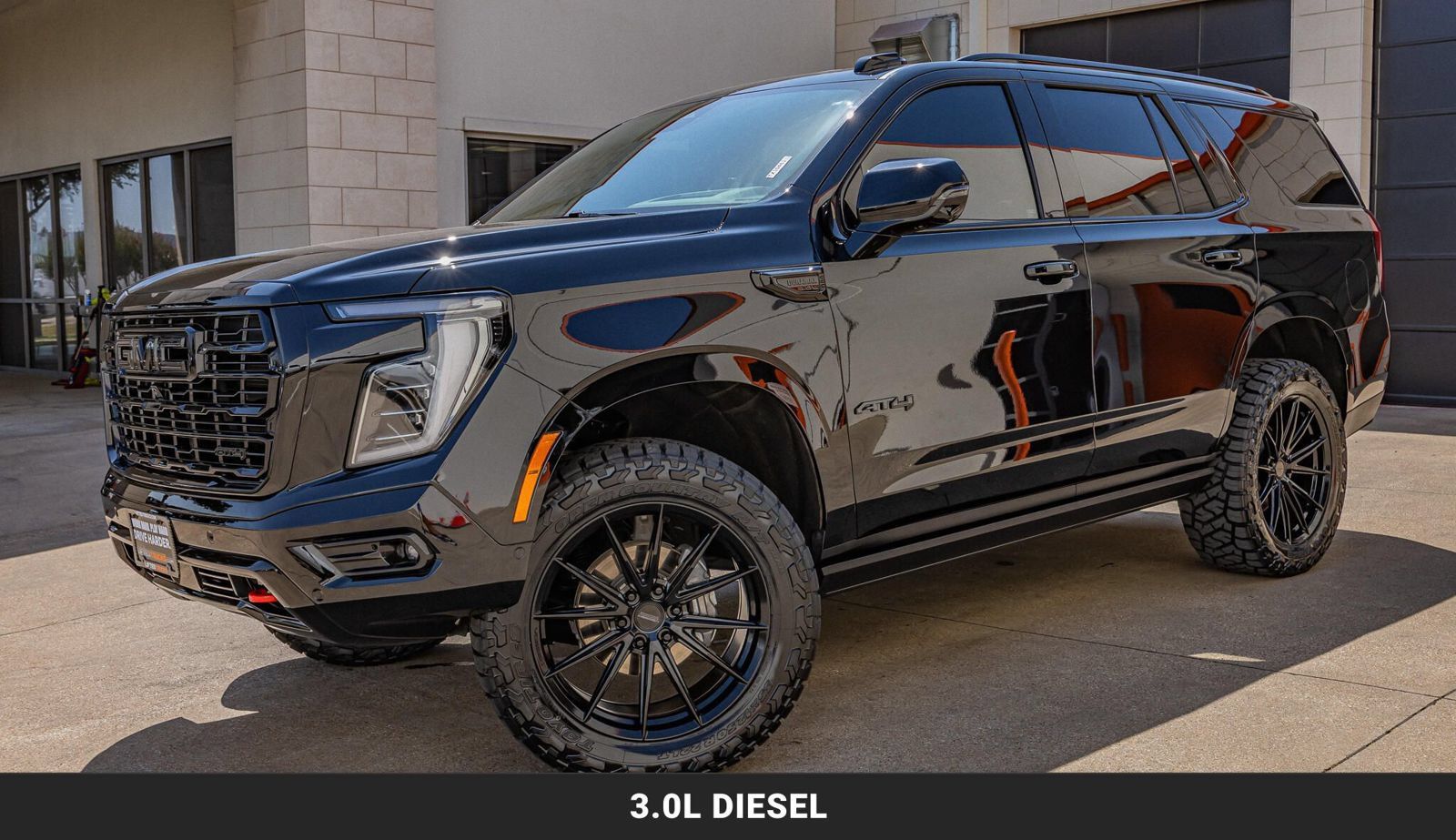 Used 2026 GMC Yukon AT4 w/ AT4 Premium Plus Package AWD/4WD image 5