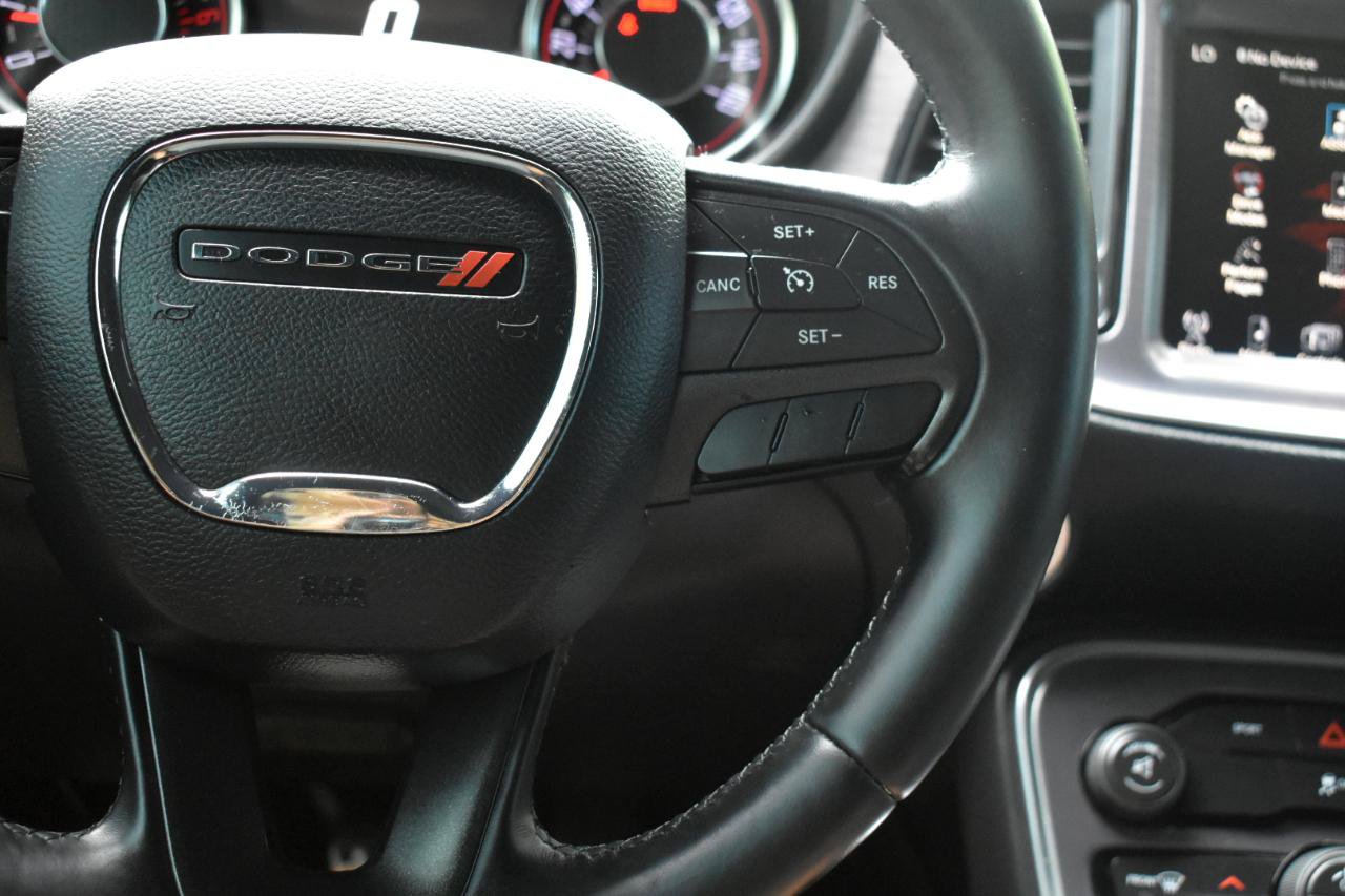 Used 2015 Dodge Challenger R/T w/ Quick Order Package 22B R/T RWD image 25