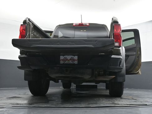 Used 2023 Chevrolet Colorado Trail Boss image 29